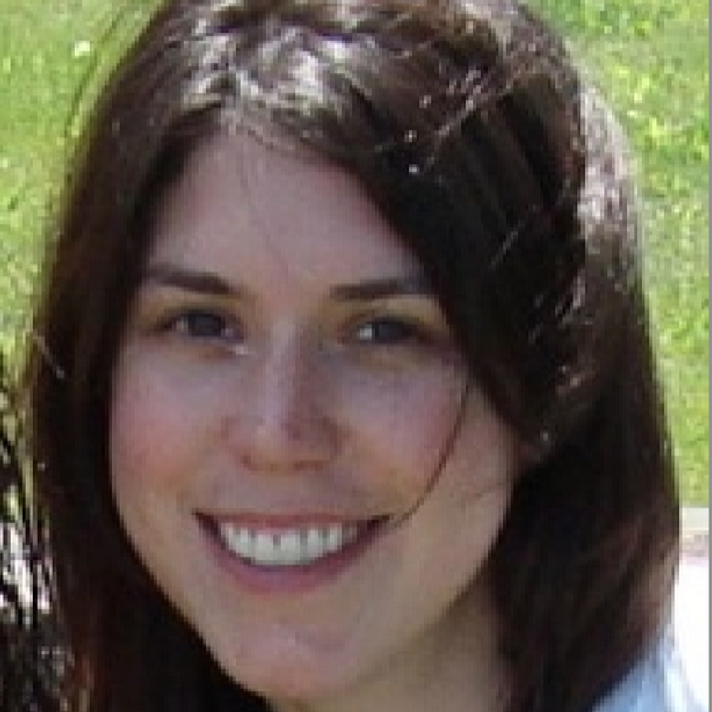 Meet your Posher, Courtney